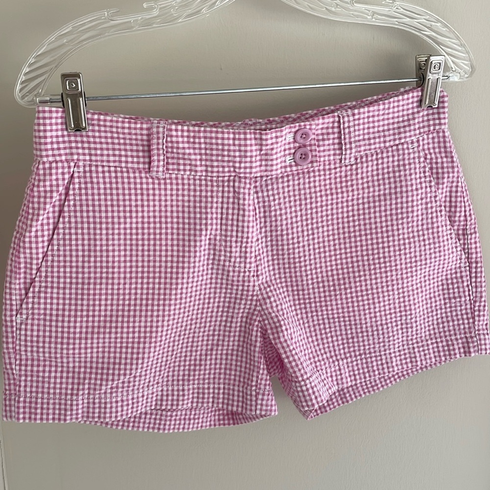 Vineyard Vines pink gingham shorts